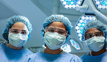 operating-room-nurses operating-room-nurses